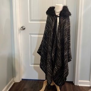Steve Madden detachable fur collar